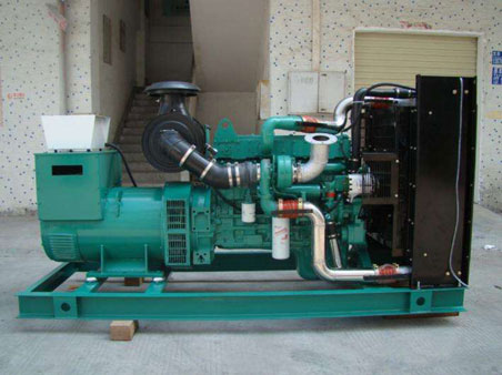 镇江1100kw康明斯柴油发电机组图片